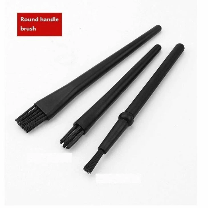 Static Dissipative Brushes